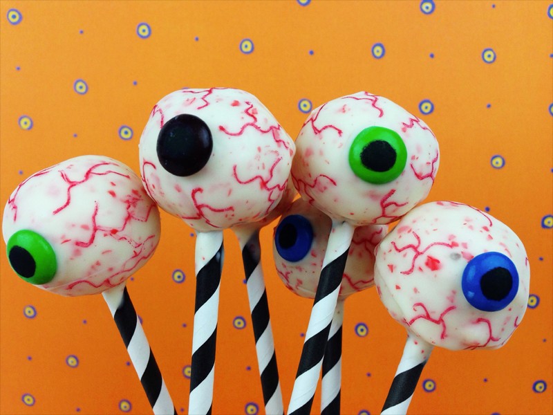 Eyeball Cake Pops for Halloween 2