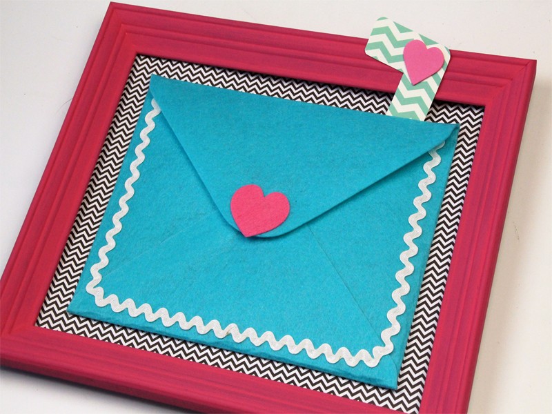 The Most Adorable Valentines Letter Holder