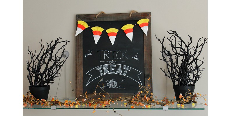 Make a Candy Corn Banner using Cupcake Liners for Halloween