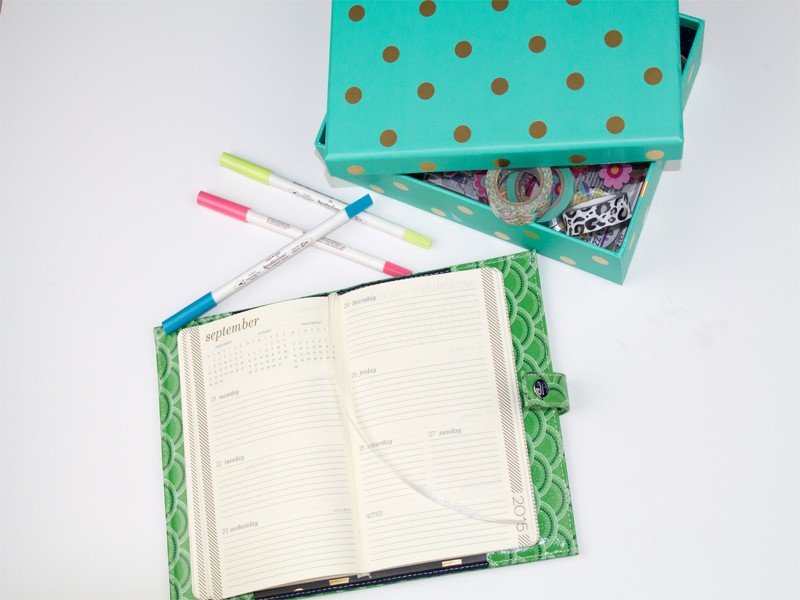 Giftie Etcetera: DIY: Page Markers For Your Planner