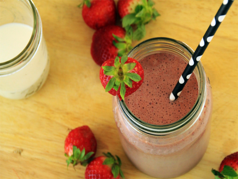 Chocolate Covered Strawberry Smoothie 3974