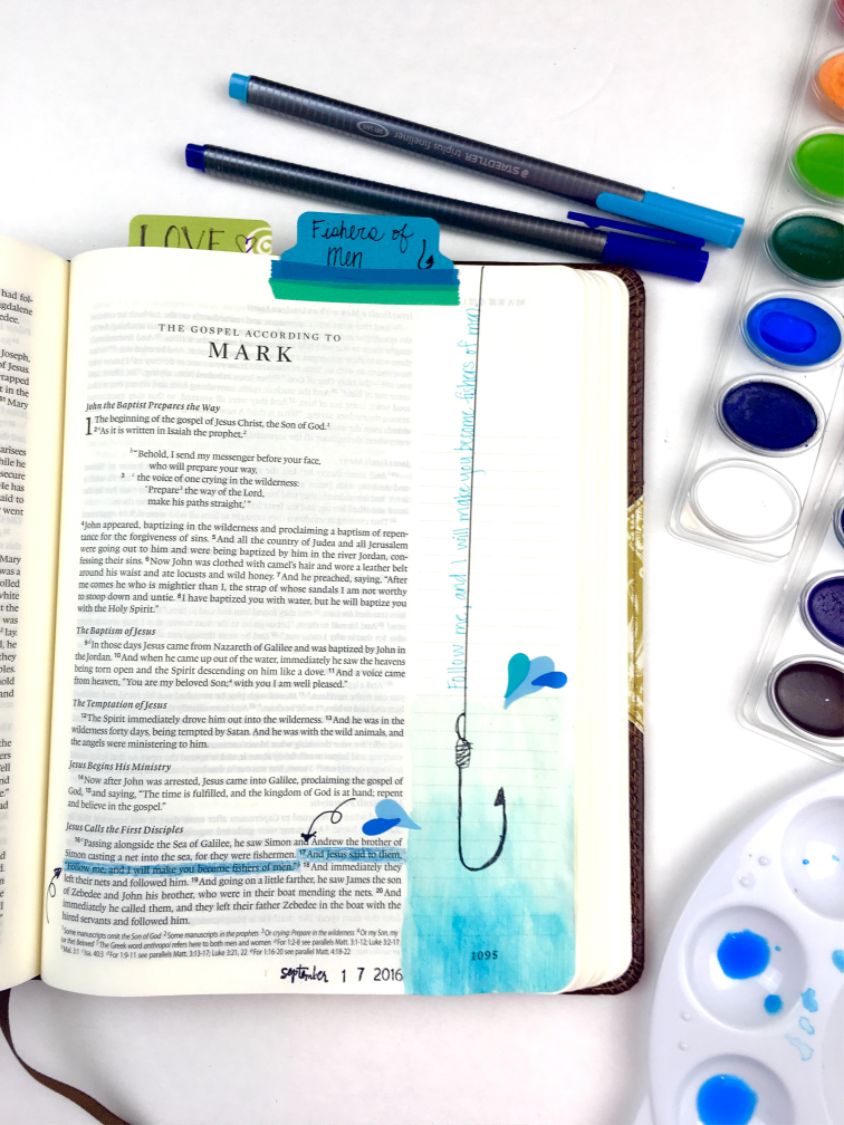 How to Achieve an Ombre Effect Using Watercolors 